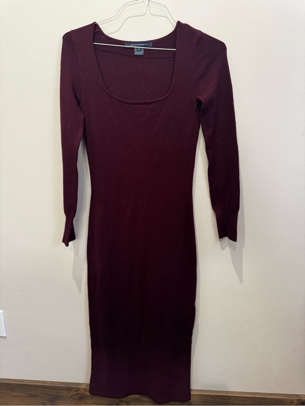 French Connection Burgundy Ribbed Square-Neck Long Sleeve Midi Dress